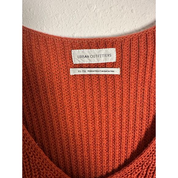 Urban Outfitters Burnt Orange Oversized Vneck Knit Sweater Drop Shoulder Xl - Picture 3 of 5